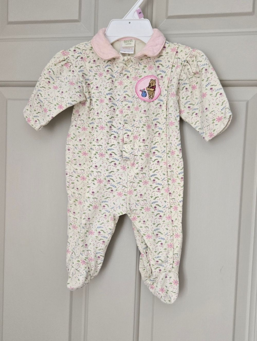 "Sincerely Pooh" Winnie the Pooh Baby Sleeper 3M Disney Floral